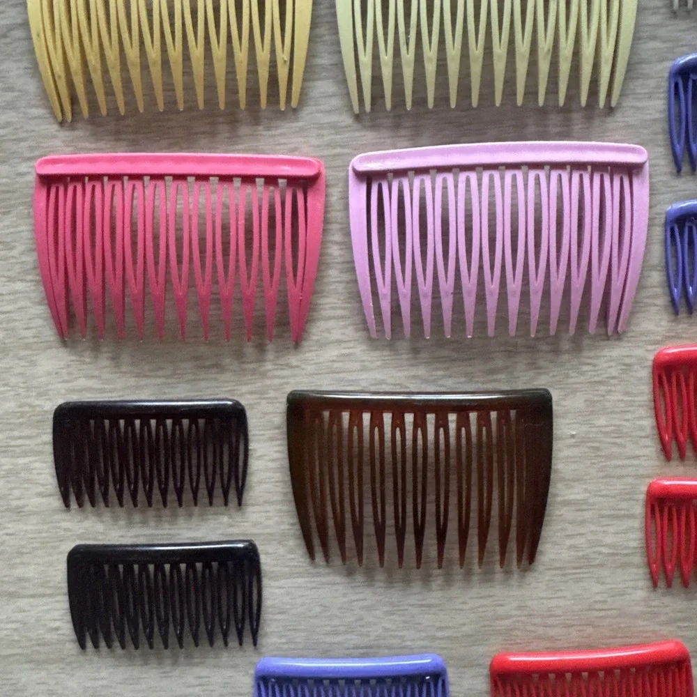 Vtg Lot of 17 GOODY Hair Combs Side Combs 1980s Retro 2-2.5